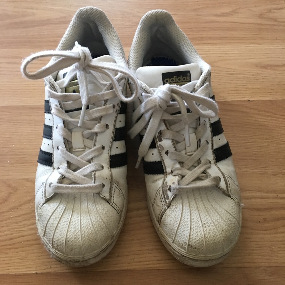 🛍Adidas Superstar Womens 5.5 BlackWhite